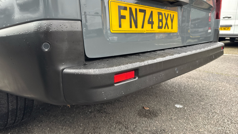 Renault Trafic Swb Diesel SL30 Blue dCi 150 Extra Sport [Safety] Van